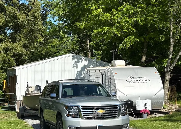 Cozy Camper Camping *